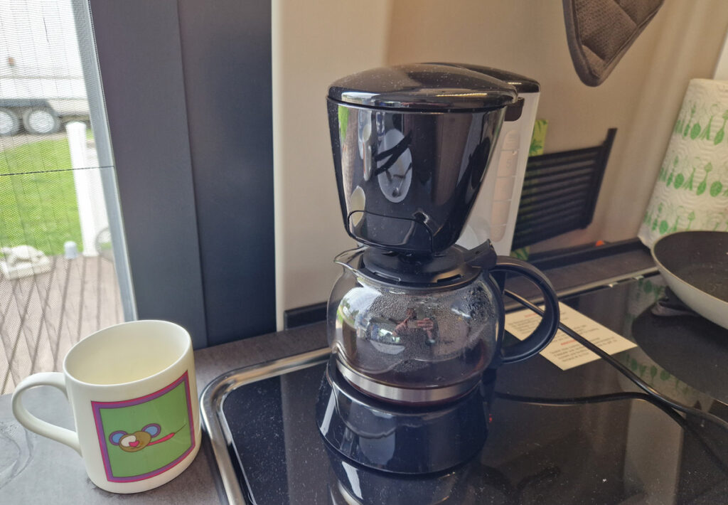 SUNLIGHT_CLIFF_640_9